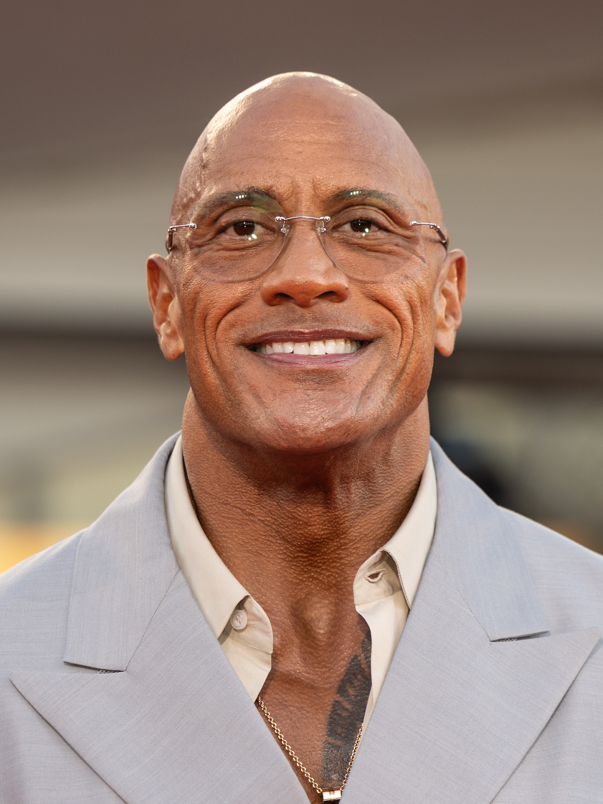 Wikipedia / Dwayne Johnson (es)