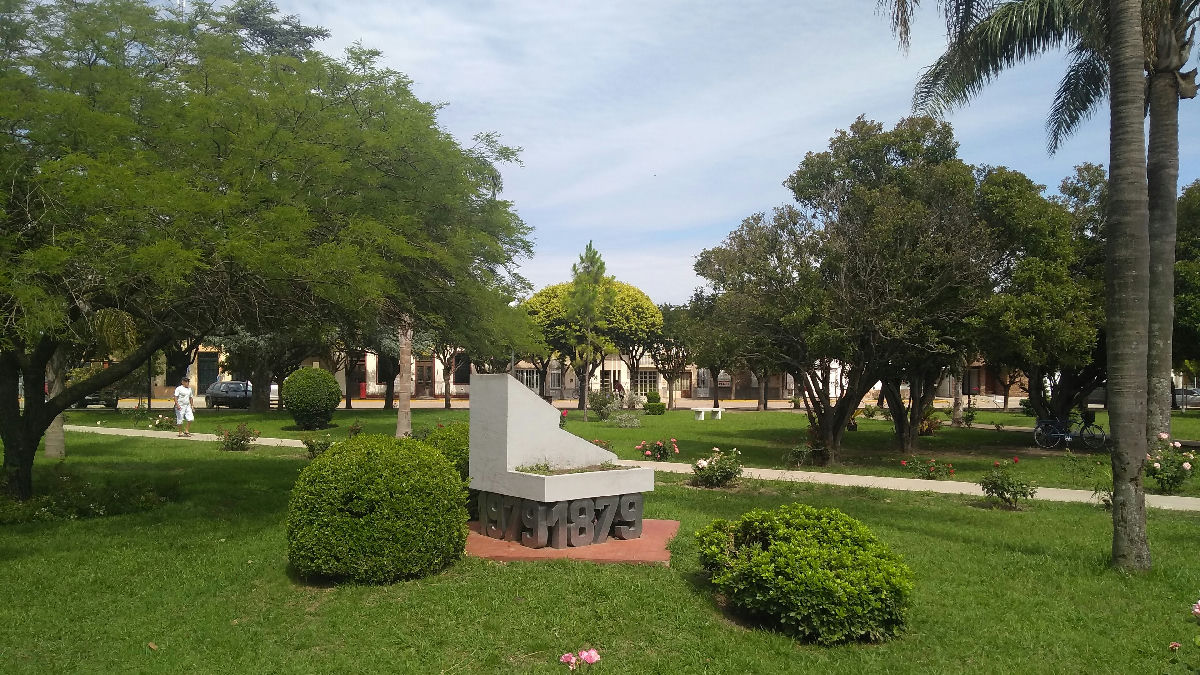 Wikipedia / Pujato (es)