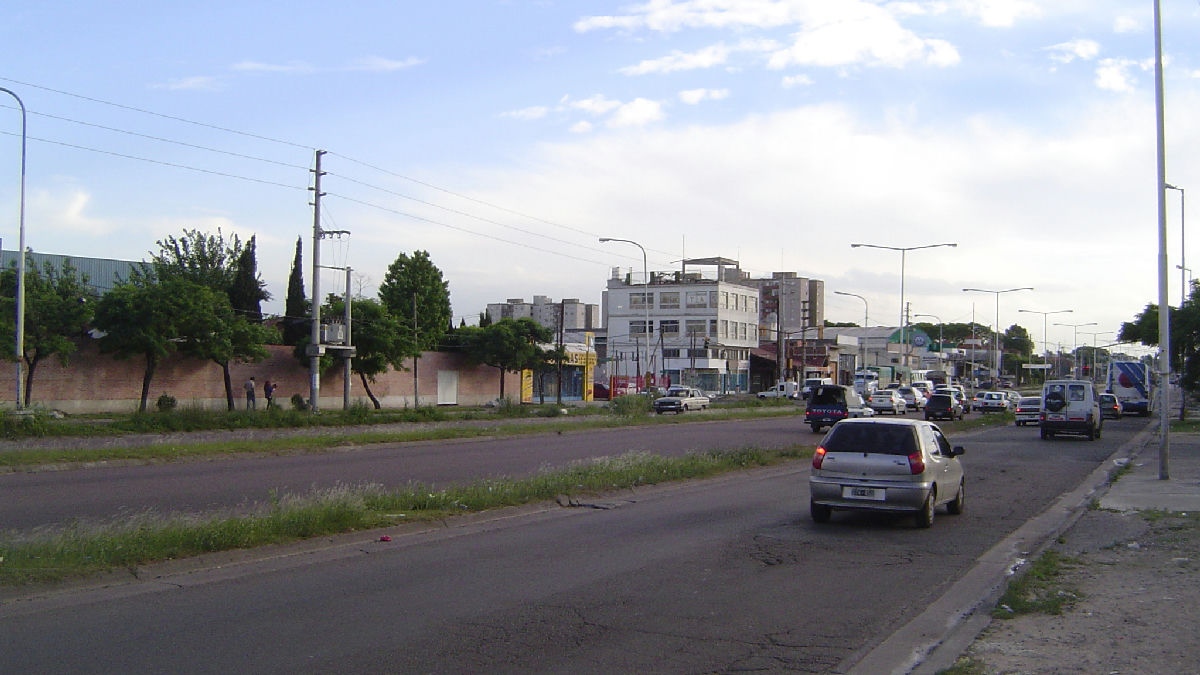 Wikipedia / Loma Hermosa (es)