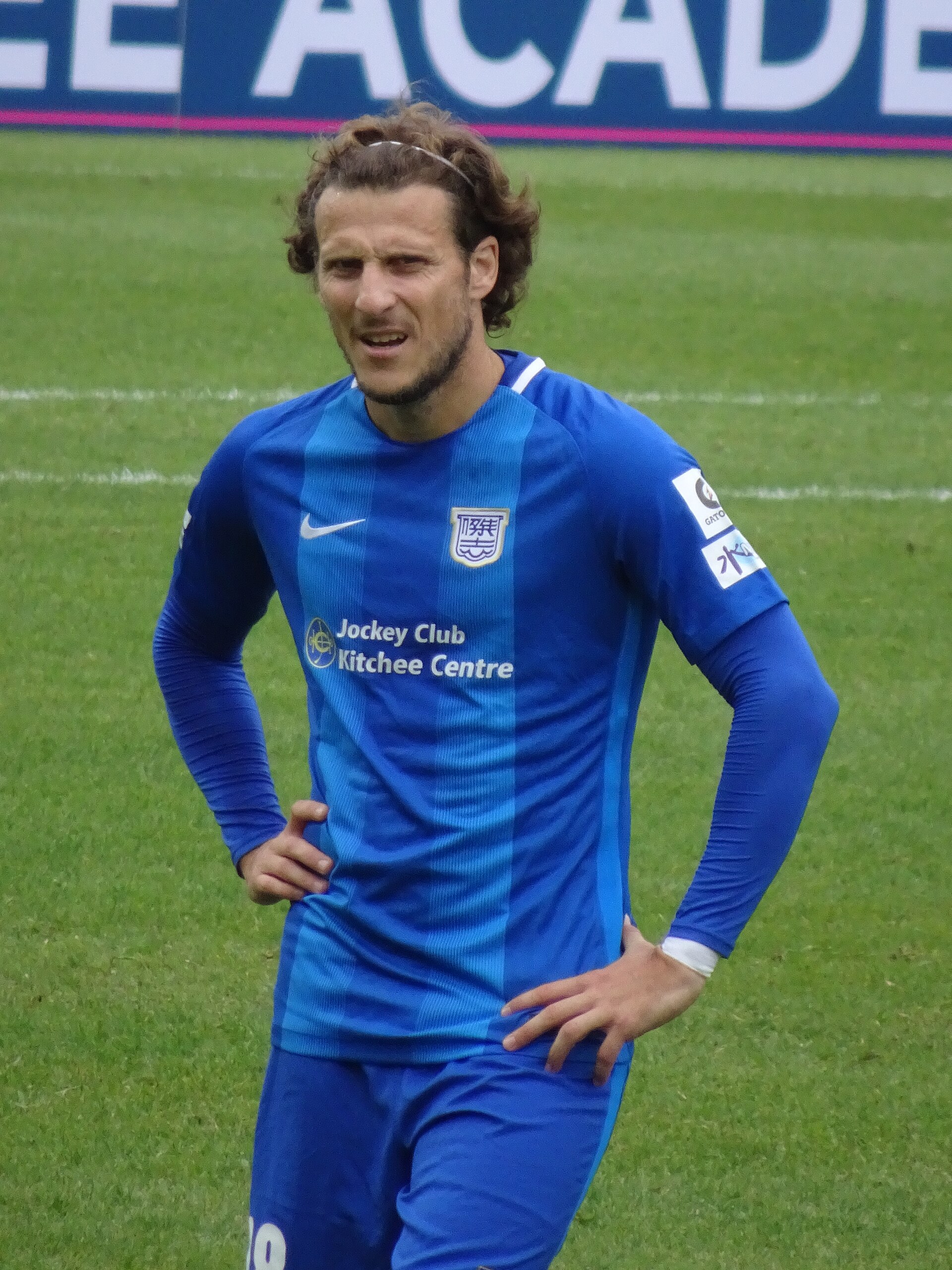 Wikipedia / Diego Forlán (es)