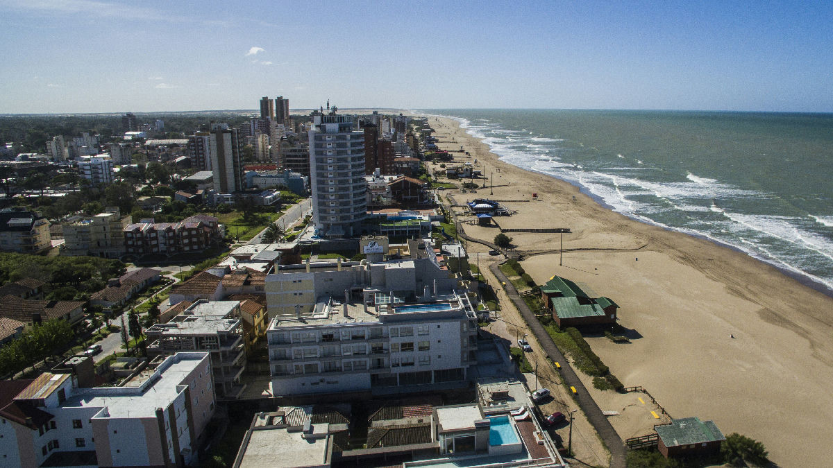 Wikipedia / Villa Gesell (es)