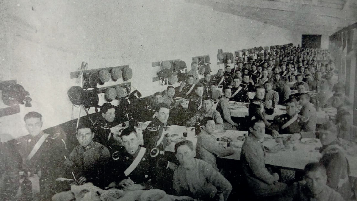 Revista Mundial / Public domain (via Wikimedia Commons)