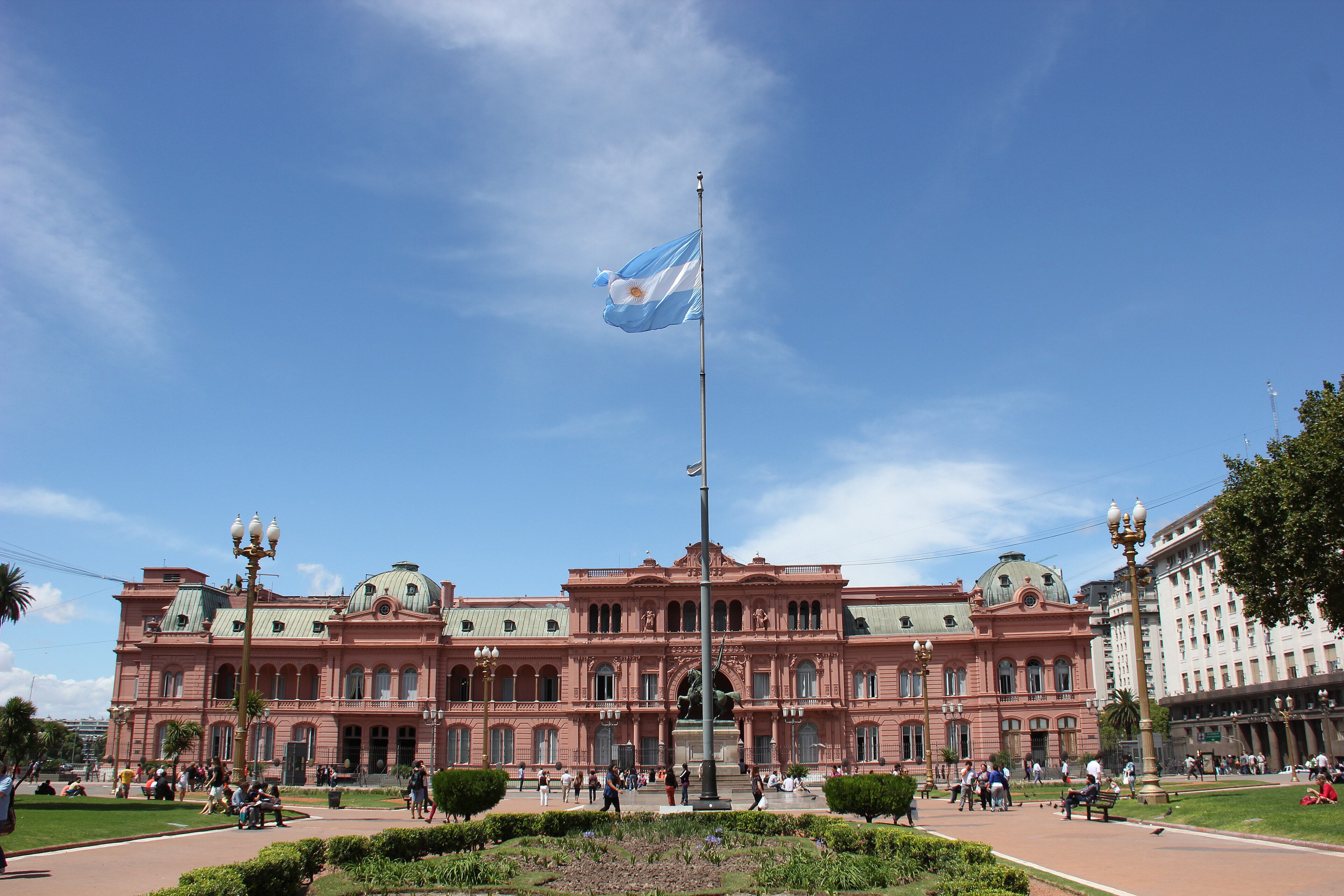 Wikipedia / Casa Rosada (es)