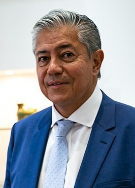 Wikipedia / Rolando Figueroa (es)