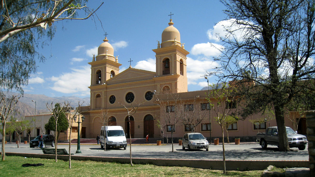 Wikipedia / Cafayate (es)
