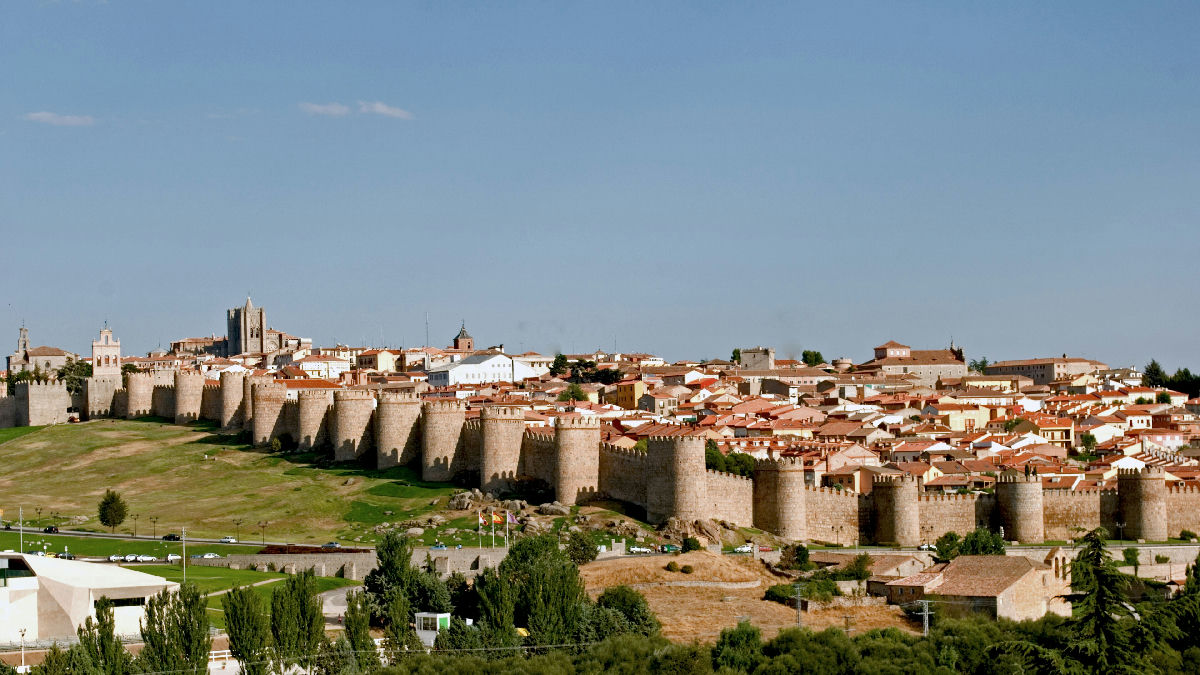 Wikipedia / Ávila (en)