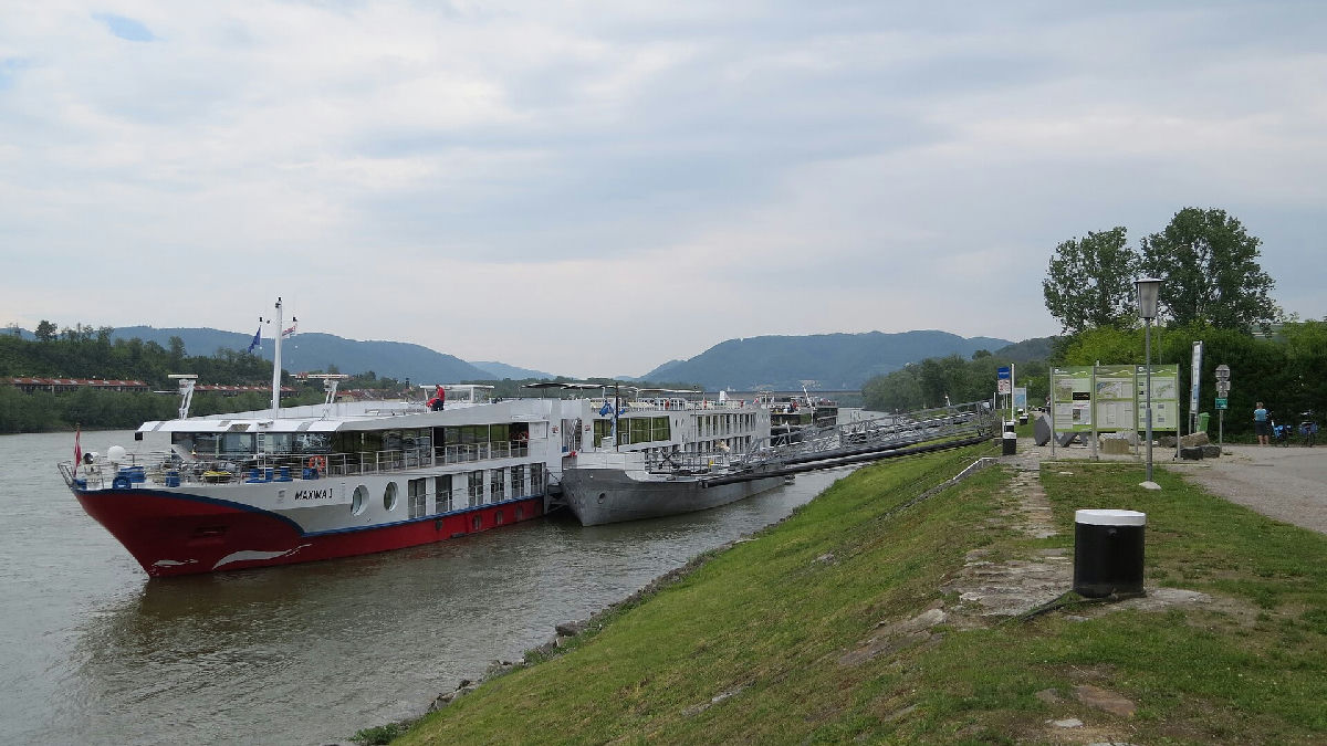 GT1976 / CC BY-SA 4.0 (via Wikimedia Commons)
