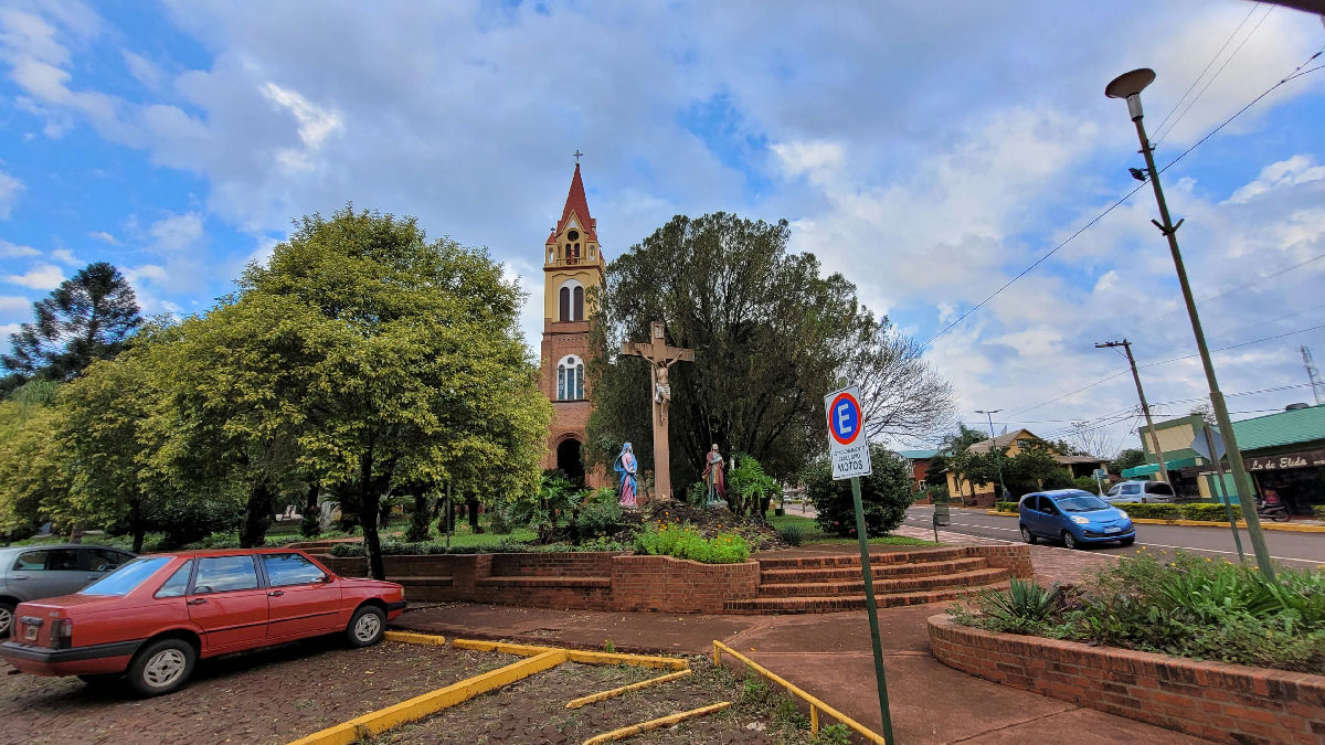 Wikipedia / Capioví (es)