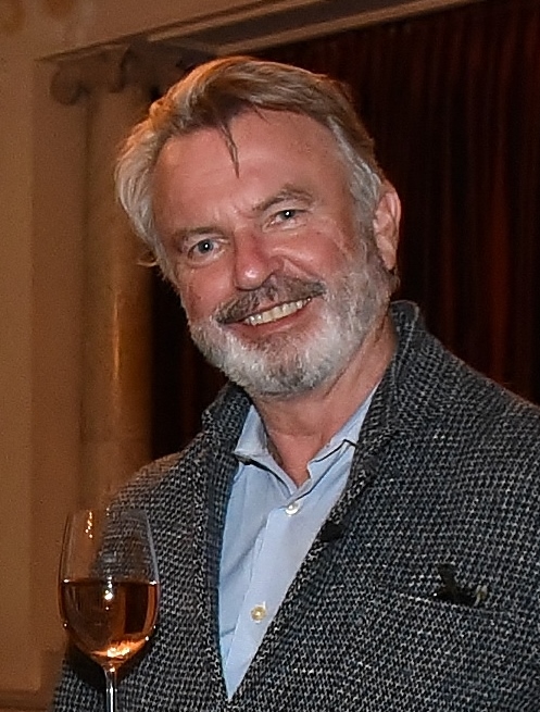 Wikipedia / Sam Neill (es)