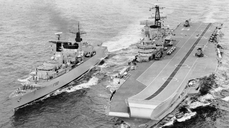 Wikipedia / Falklands War (en)