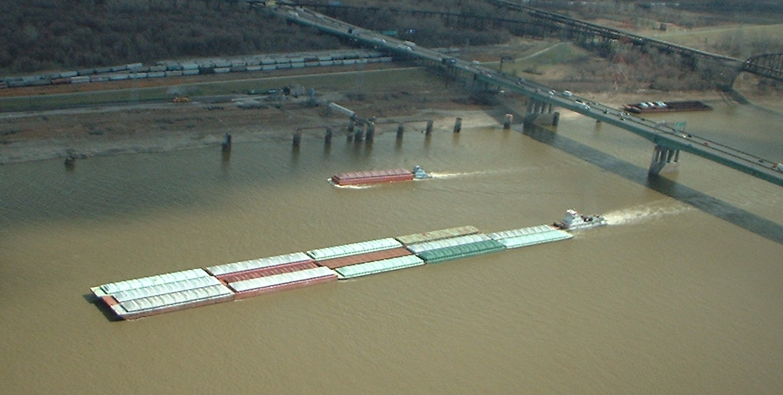 Wikipedia / Transporte fluvial (es)