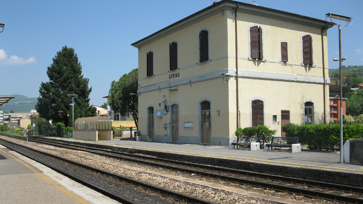 Wikipedia / Rufina (es)