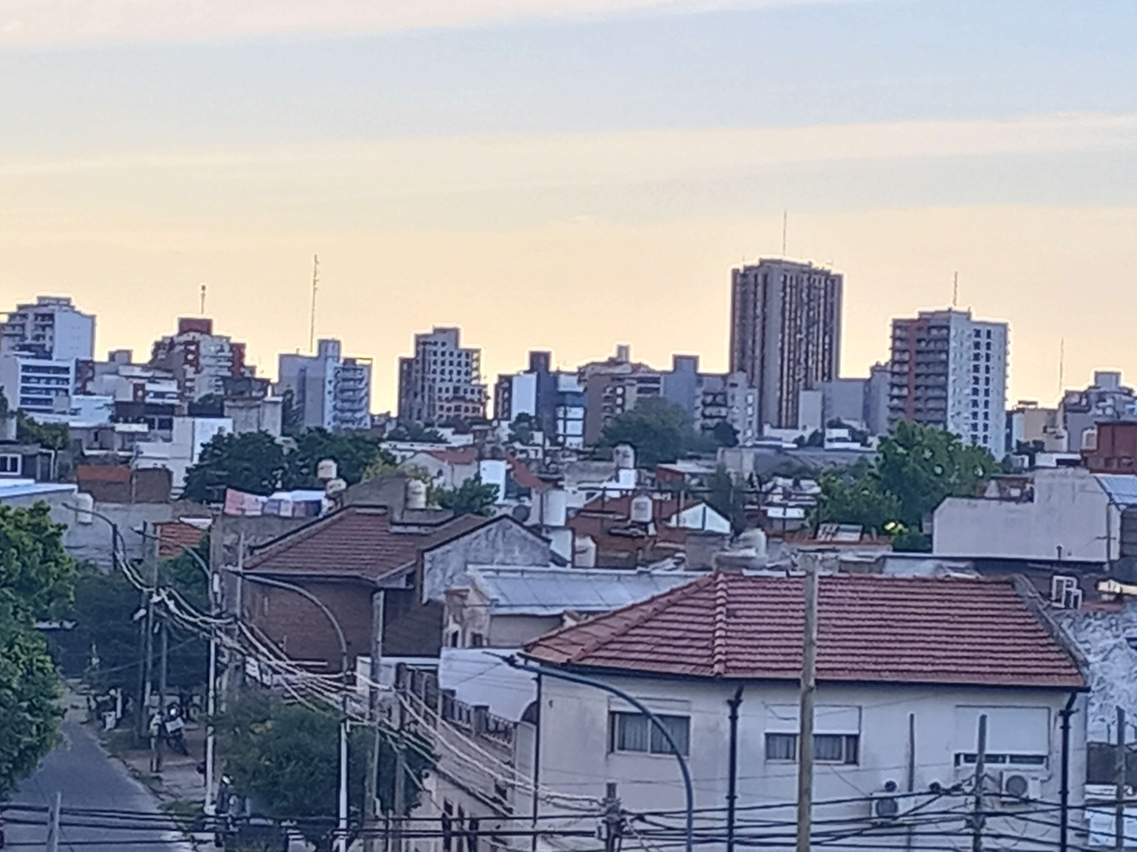 Wikipedia / Caseros (es)