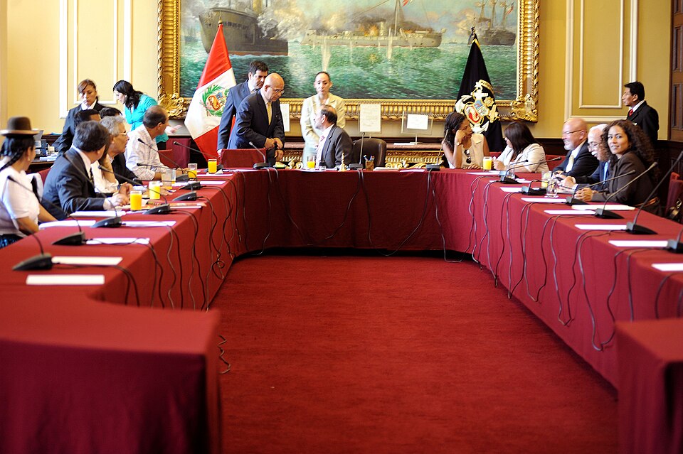 Congreso de la República del Perú from Lima, Perú / CC BY 2.0 (via Wikimedia Commons)