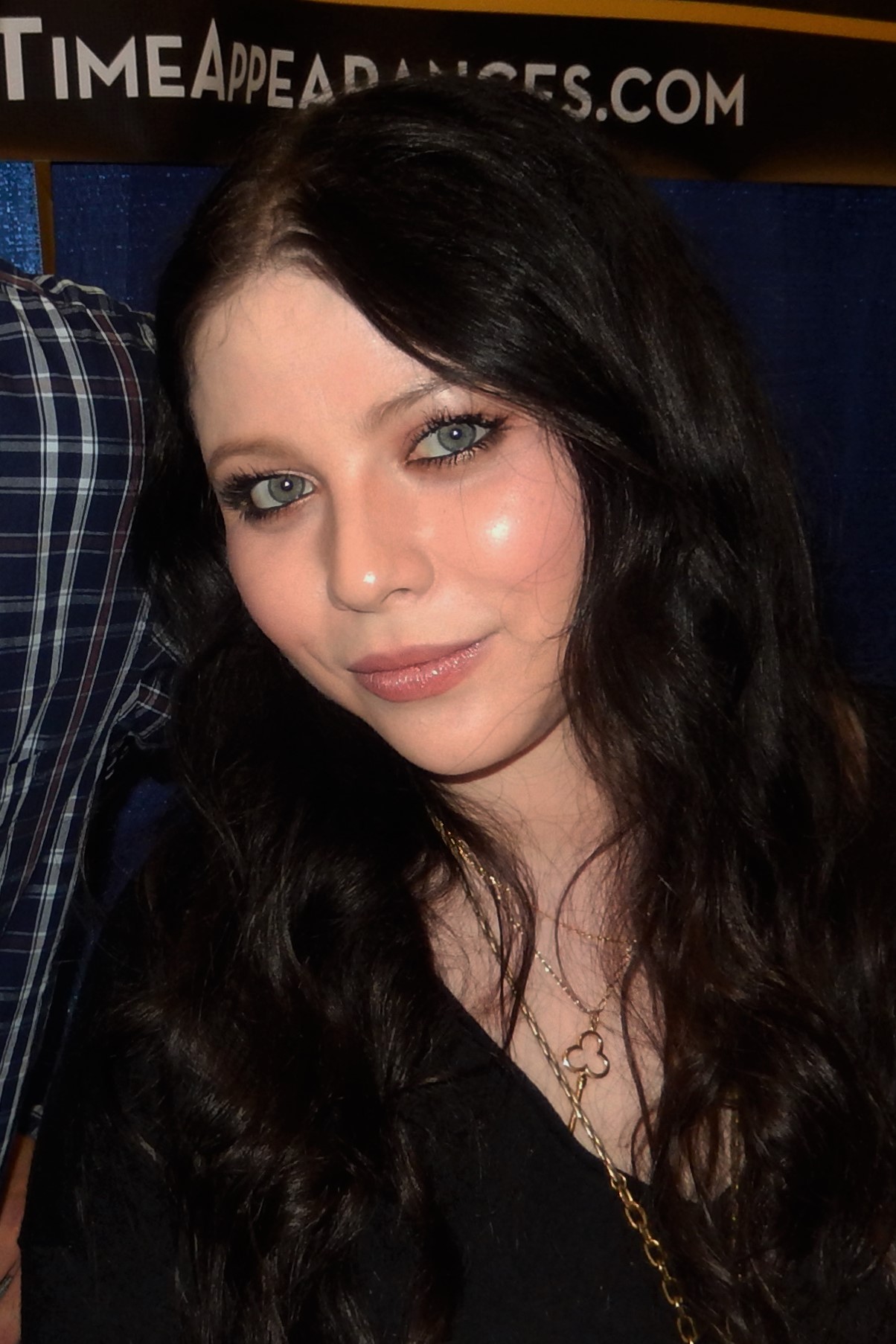 Wikipedia / Michelle Trachtenberg (es)