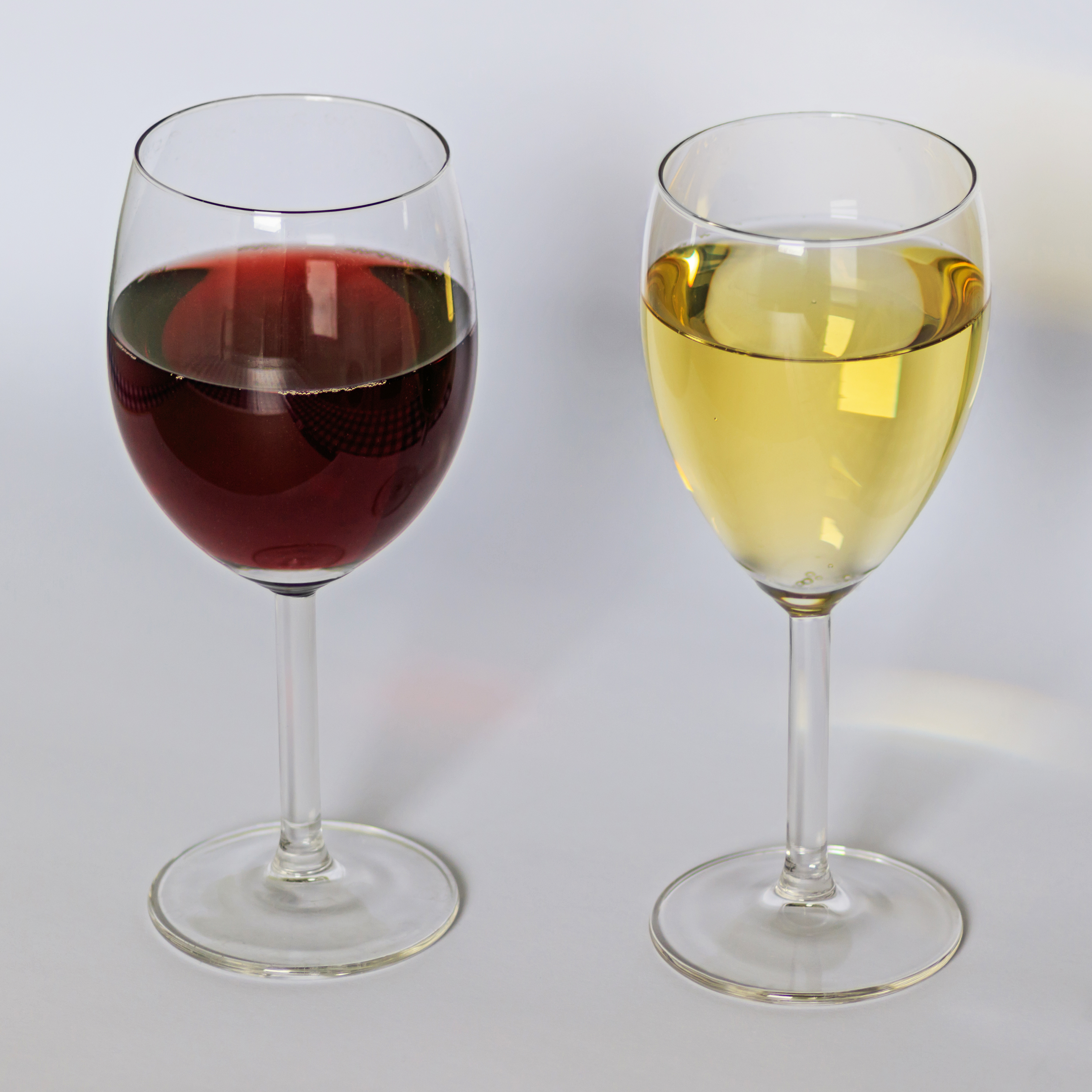 Wikipedia / Vino (es)