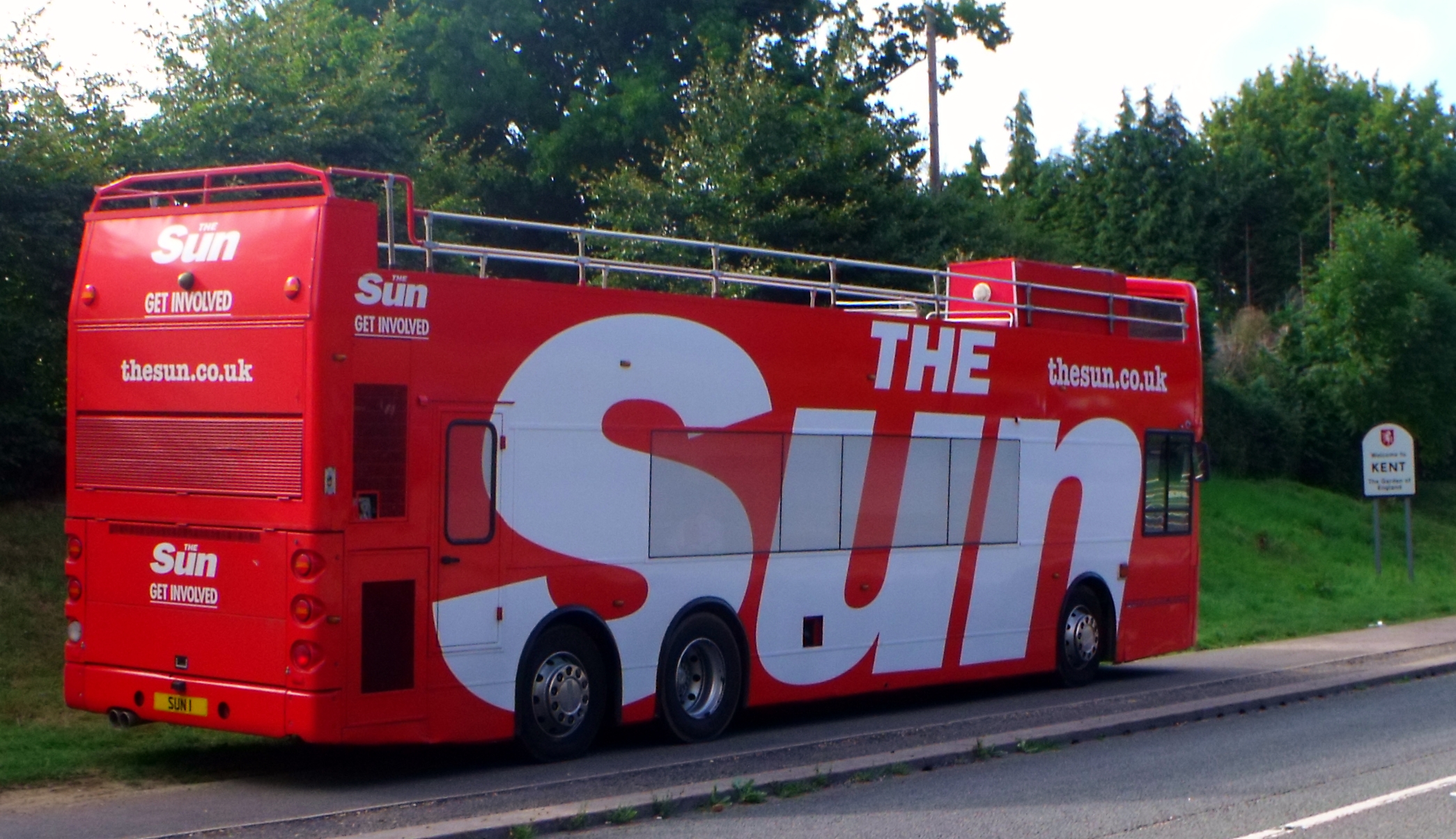 Wikipedia / The Sun (es)