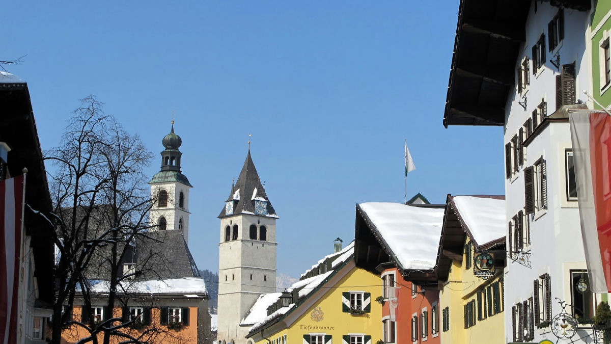 Wikipedia / Kitzbühel (es)