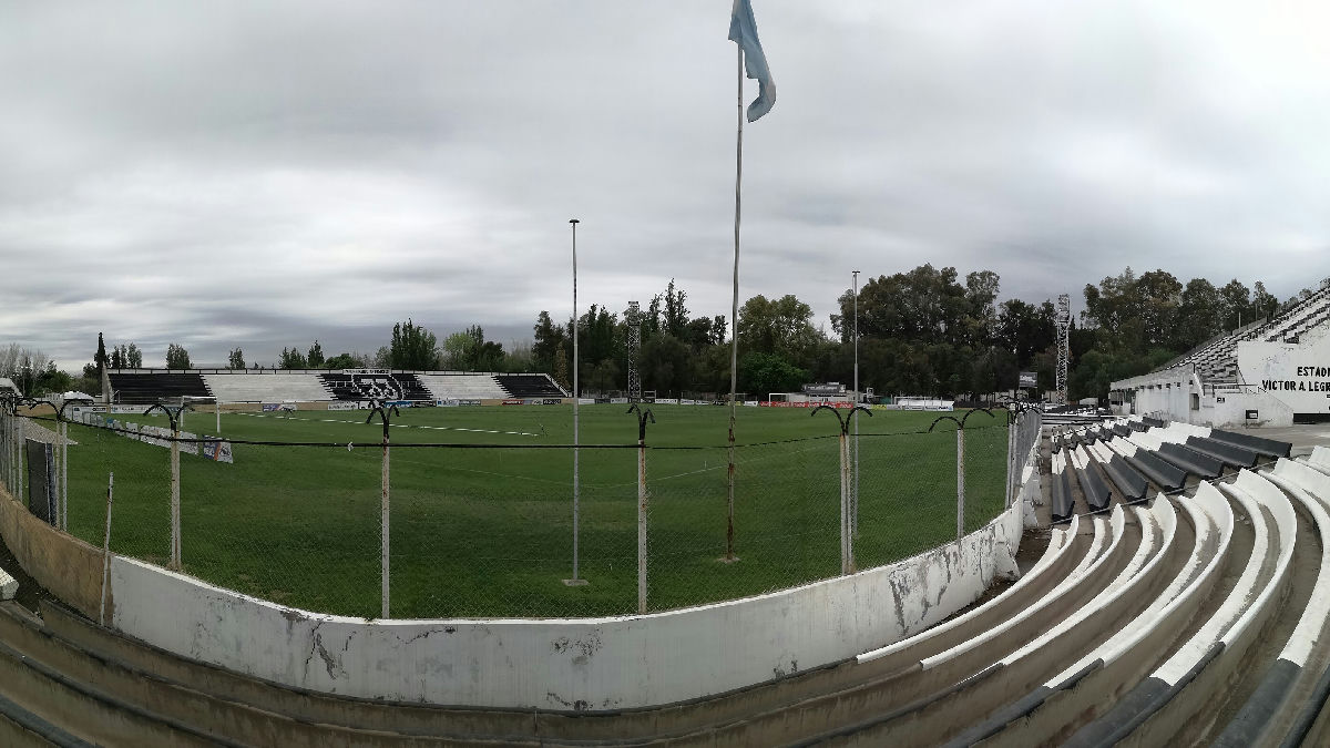 Wikipedia / Estadio Víctor Antonio Legrotaglie (es)