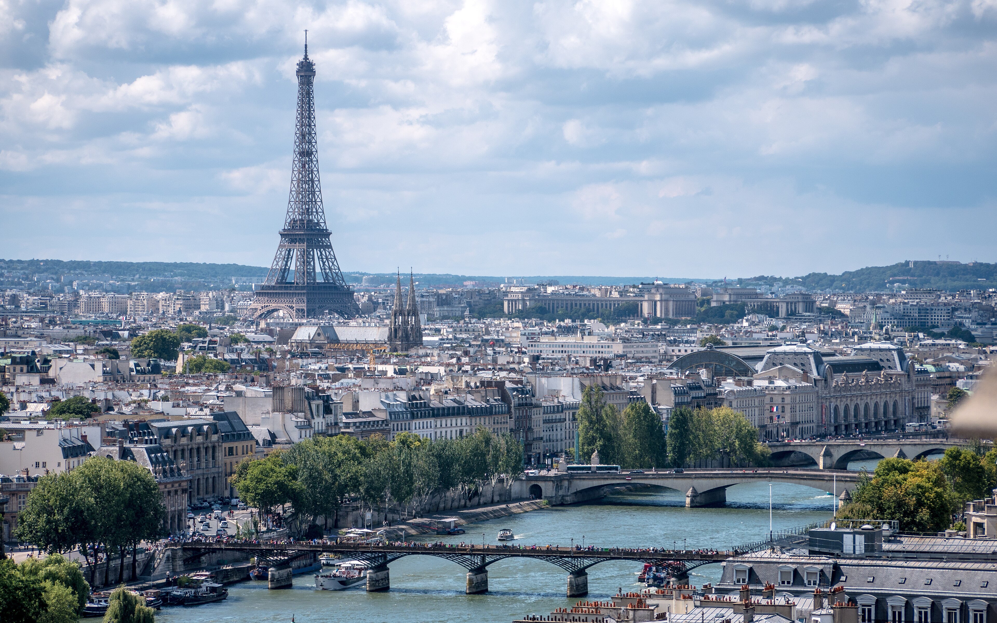 Wikipedia / París (es)