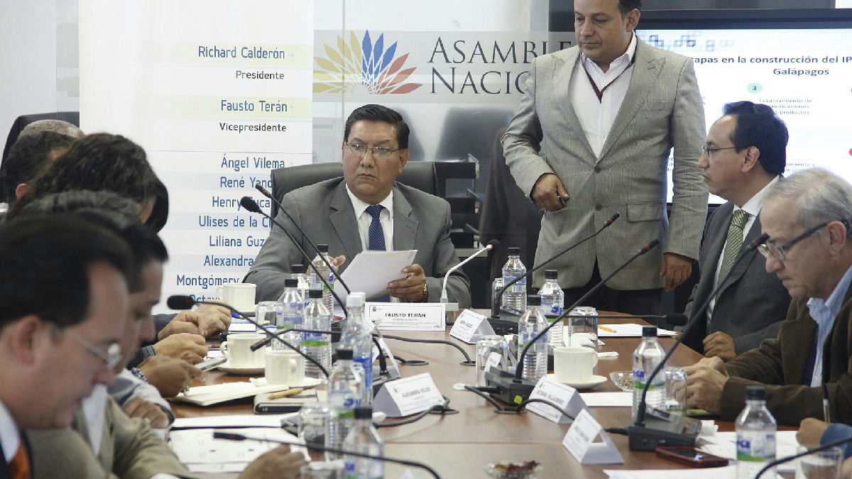 Asamblea Nacional del Ecuador / CC BY-SA 2.0 (via Wikimedia Commons)