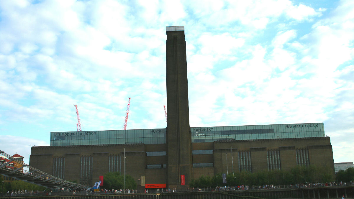 Wikipedia / Tate (es)