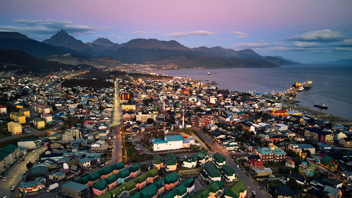 Wikipedia / Ushuaia (es)
