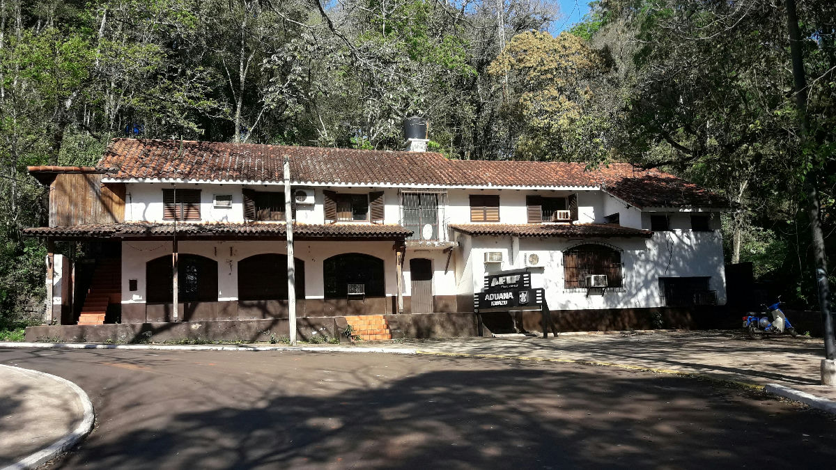 Wikipedia / Puerto Iguazú (es)