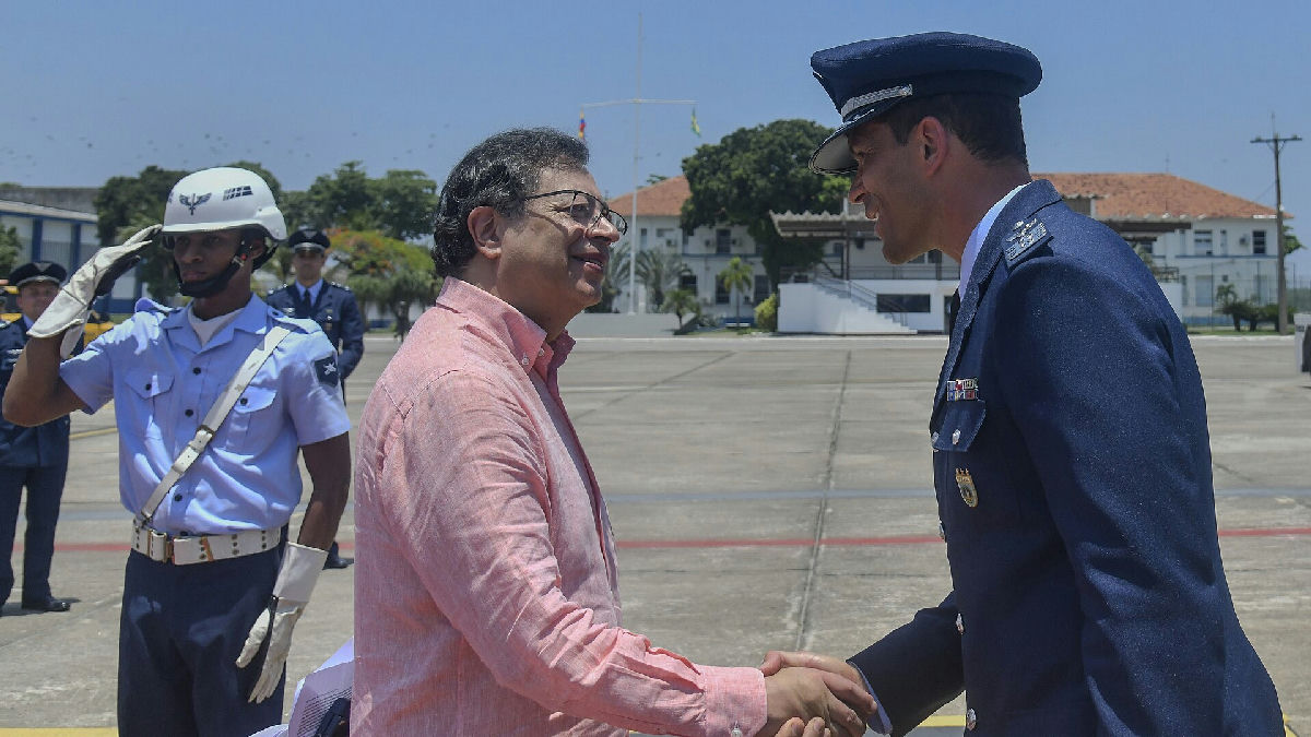 Fotografía oficial de la Presidencia de Colombia / Public domain (via Wikimedia Commons)