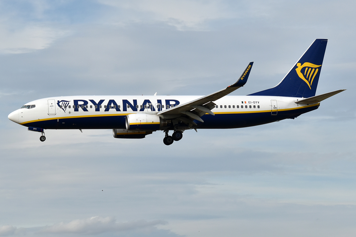 Wikipedia / Ryanair (es)